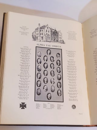 THE SAVITAR OF 1932: A History of the University of Missouri for the Year 1931-1932.